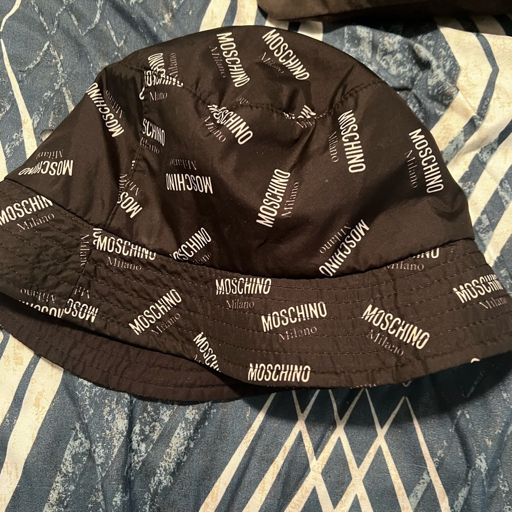 Moschino Black Bucket Hat authentic